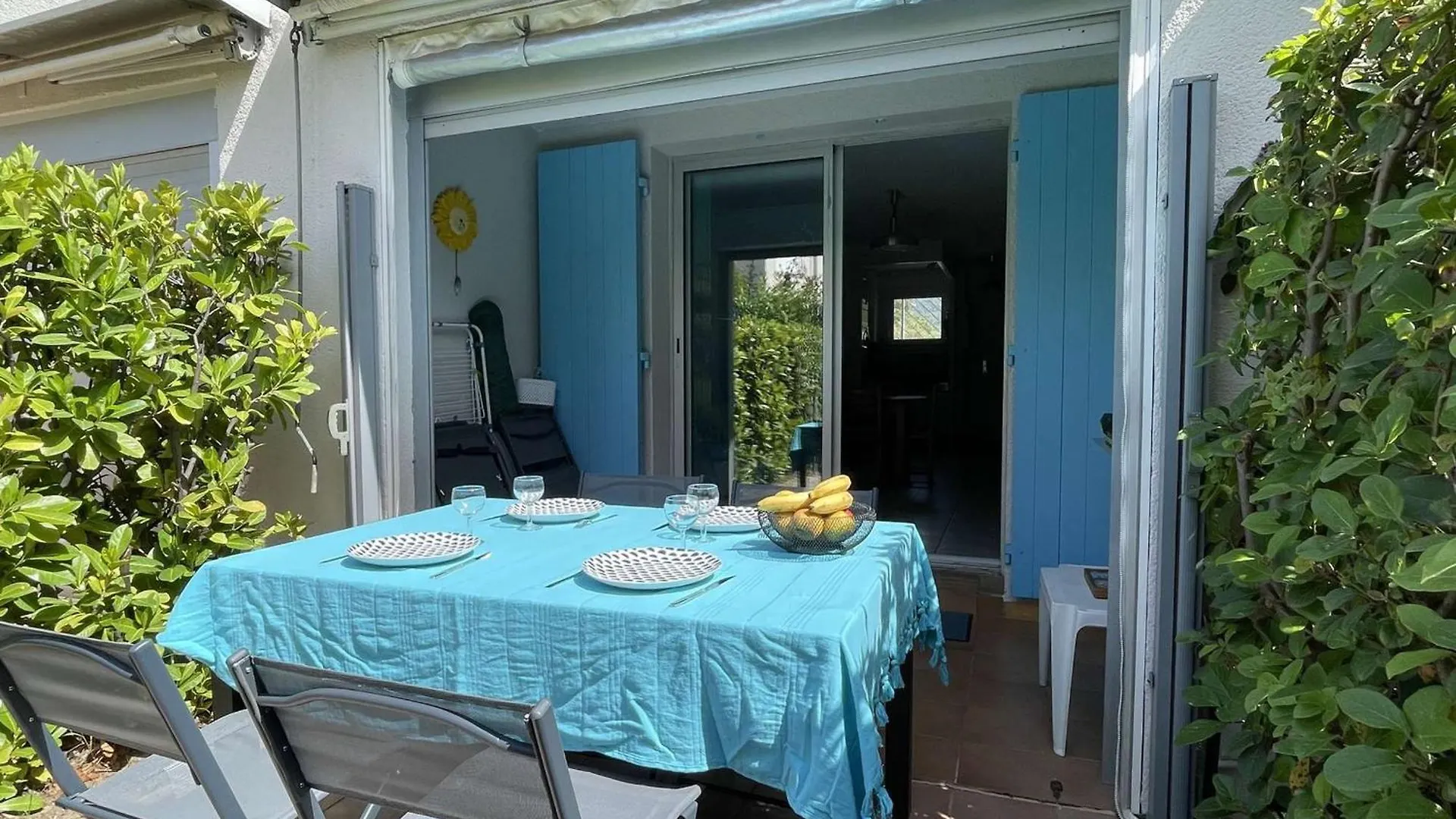 Charmante Maison Climatisee Avec Jardin Et Terrasse Au Calme - Le Lavandou - Fr-1-308-143